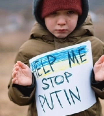 Російські окупанти викрали з Херсона 46 дітей