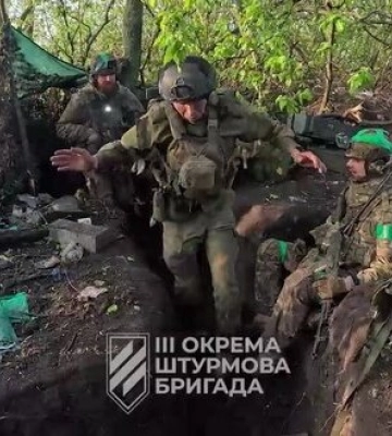 Бійці 3 ОШБр беруть у полон окупантів у Тернах на Донеччині. ВIДЕО 18+