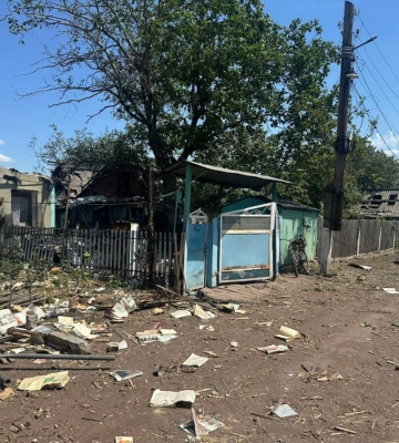 росіяни скинули КАБ на село на Донеччині, а потім завдали повторний удар: серед загиблих 12-річний хлопчик