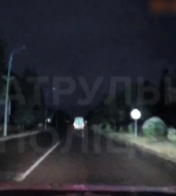 У Ковелі патрульні ганялися за бусом, який зачепив службове авто (відео)