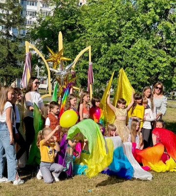 У Новояворівську на Львівщині діти встановили світовий рекорд - ФОТО