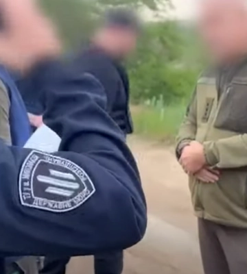 В Одесской области один из командующих ТрО заставлял бойцов строить свое имение