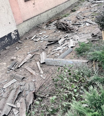 Вибухи у Дніпрі: внаслідок ракетної атаки пошкоджено будинки та лікарню, постраждали люди