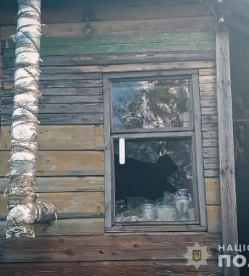 У Середина-Буді внаслідок ворожого обстрілу пошкоджено будинок