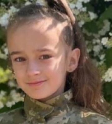 «Командир-Янгол»: як волинську бригаду підтримує 8-річна дівчинка