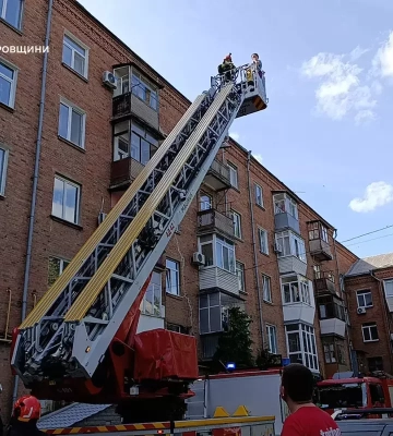 Пожежа у Дніпрі: у квартирі багатоповерхівки заживо згоріла жінка