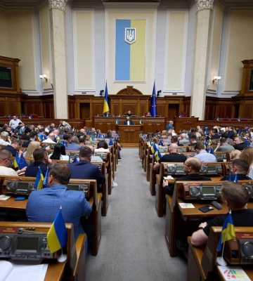 Роман Іванісов: Англійська мова тепер офіційно має статус однієї з мов міжнародного спілкування в Україні
