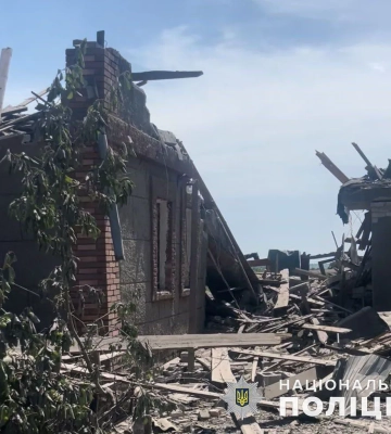 За добу окупанти 11 разів обстрілювали населені пункти Донеччини. Є поранений