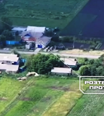 Як прикордонники знищують окупантів дронами на Харківщині (відео)