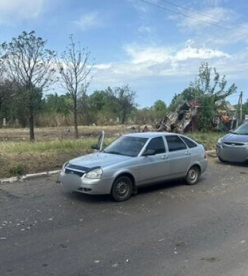 1 особа загинула, 4 дістали поранення внаслідок ранкового удару РФ по Донеччині. ФОТОрепортаж