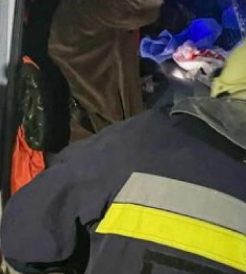 37-річну жінку затиснуло в понівеченій автівці на дорозі Рогатин-Івано-Франківськ