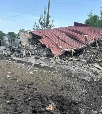 Доба на Донеччині: Росіяни 11 разів обстріляли область, 1 особа дістала поранення, пошкоджено будинки. ФОТОрепортаж