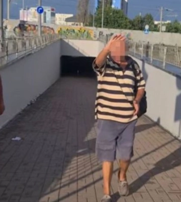 Напад українофобів на волонтерку у Києві: поліція затримала 73-річного хулігана, його спільника шукають