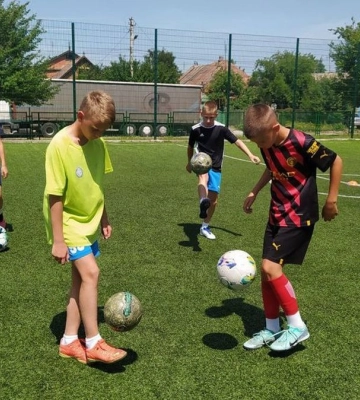 «Пліч-о-пліч всеукраїнські шкільні ліги»: юні футболісти із Запоріжжя налаштовані на перемогу у фіналі
