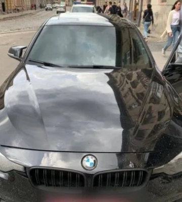 У Львові зупинили авто за кермом якого був 14-річний хлопець