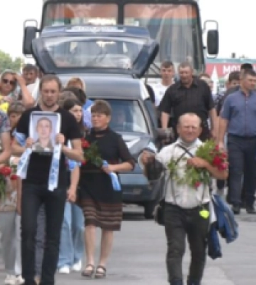 На Житомирщині поховали чоловіка, який помер після &quot;візиту&quot; до ТЦК: рідня каже про побиття