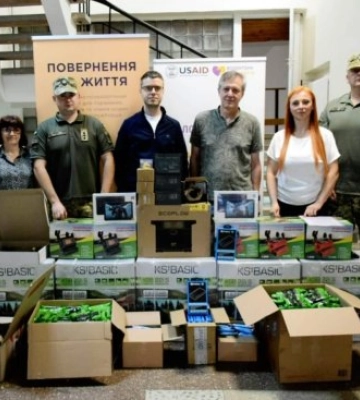 Представники громадського об’єднання «Волонтери Закарпаття» на постійній основі співпрацюють з прикордонниками Чопського&amp;hellip;