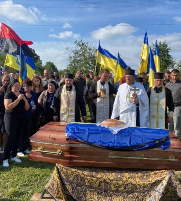 На Волині попрощалися з захисником Андрієм Киричуком