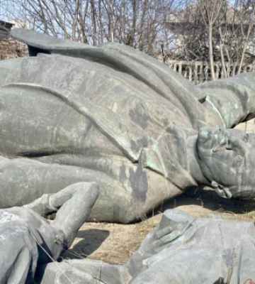 У Запоріжжі демонтований пам&#039;ятник Леніну продадуть з аукціону
