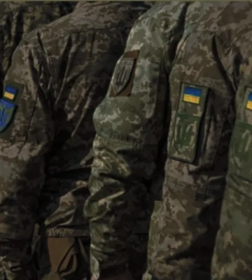 В Киеве гражданский ударил работника ТЦК: нападавшим оказался бывший военный, сбежавший из части