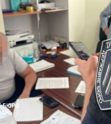 На Одещині у посадовців міграційної служби, які &quot;заробляли&quot; на іноземцях, знайшли майна на майже 150 млн гривень