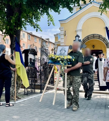 Нововолинська громада попрощалася з Героєм Олександром Бохонським
