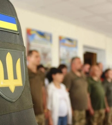 Смерть у ТЦК на Житомирщині: посадовця військкомату відсторонили від служби