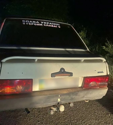 На Уманщині патрульні виявили двох водіїв із підробленими документами