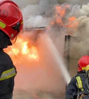 Пожежа на Київщині, вибухи на Хмельниччині: головне за ніч