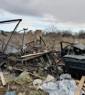 На Херсонщині внаслідок обстрілів РФ поранені четверо людей та пошкоджені будинки