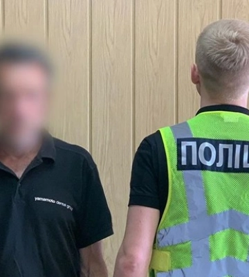 Изъяли товар и оборудование на 3 млн грн: полицейские Киева пресекли деятельность нарколаборатории. Фото и видео