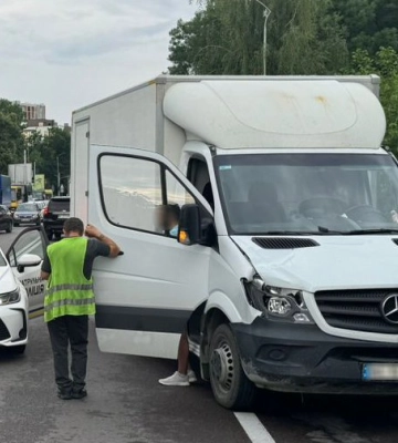 Поліція розшукує винуватця ДТП з велосипедистом у Львові