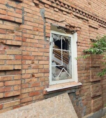 Рашисти накрили Нікополь з артилерії: Загинула жінка. ФОТО (оновлено)