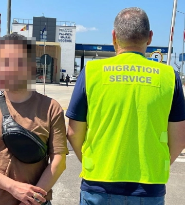 Іноземця, який переховувався на Кіровоградщині,  видворили з України