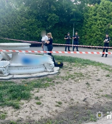 Играл с другом в неработающем фонтане: в Одессе погиб 13-летний парень