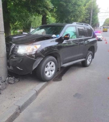 У Рівному водій &quot;Тойоти&quot; врізався у стовп