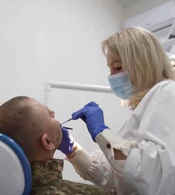 На Полтавщині ветерани війни та військовослужбовці можуть отримати послугу безкоштовного зубопротезування в 7 закладах