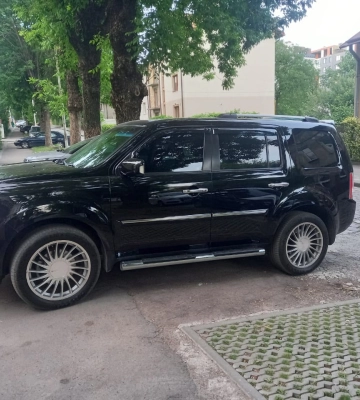 Поліцейські розшукали водія, який збив велосипедиста у Львові і втік