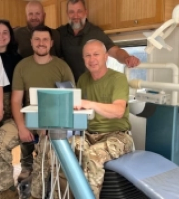 Медична рота 100 омбр Волині отримала мобільний стоматологічний кабінет