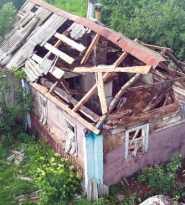 Російська армія вщент зруйнувала житловий будинок на Чернігівщині