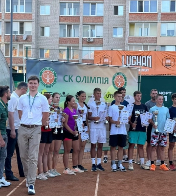 «Ті, хто стали першими - стануть олімпійськими чемпіонами»: у Луцьку відбувся фінал чемпіонату України з тенісу