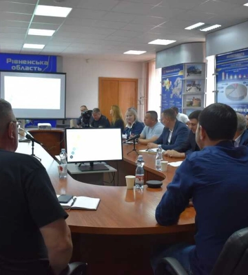 Асфальт на міжнародній трасі на Рівненщині хочуть замінити в кредит