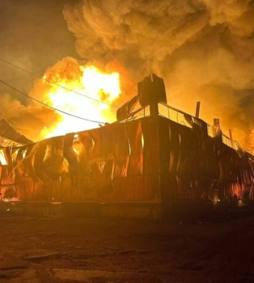 Під Броварами сталась масштабна пожежа на складі – ДСНС