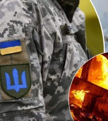В Одесі підпалили мікроавтобус військового