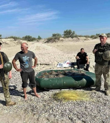 На Одещині браконьєр наловив морських скатів на 480 тисяч гривень,- ФОТО