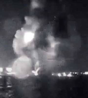 &quot;Тунець по-кримськи&quot;: у ГУР показали відео ураження російських катерів за допомогою дронів Magura V5