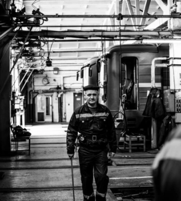 У київському метро через гострий дефіцит фахівців збільшать інтервали руху поїздів на всіх лініях