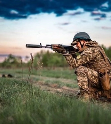 Количество боестолкновений на фронте увеличилось до 62