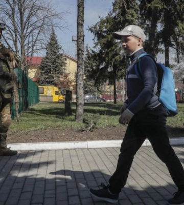 Із 1 вересня росіяни змінять навчальну програму у школах в окупованих районах Запорізької області