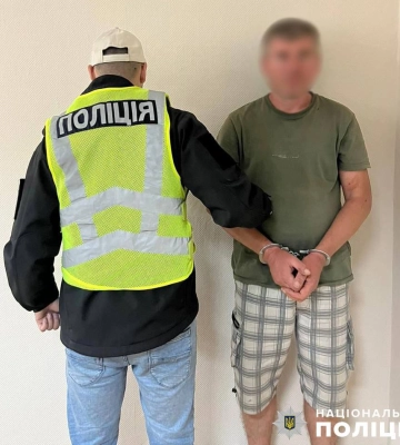 Пытался взорвать квартиру брата: в Киеве задержали мужчину, который бросил гранату в дом
